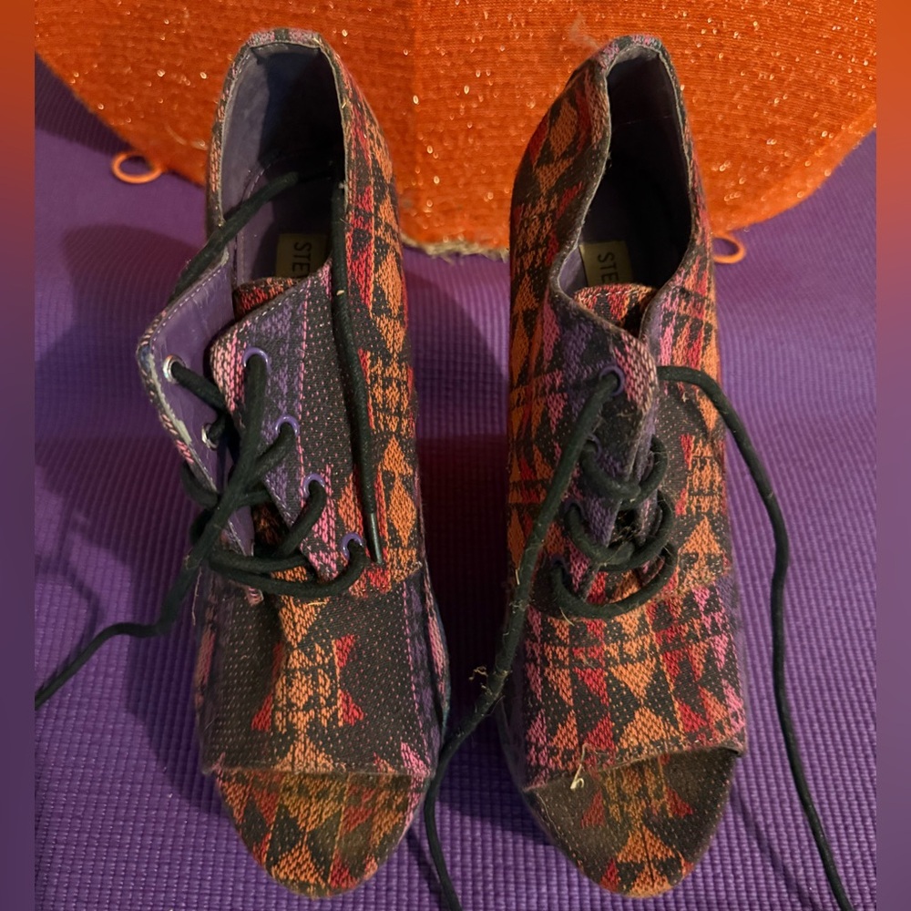 Steve Madden Multicolor Patterned Lace-Up Boots